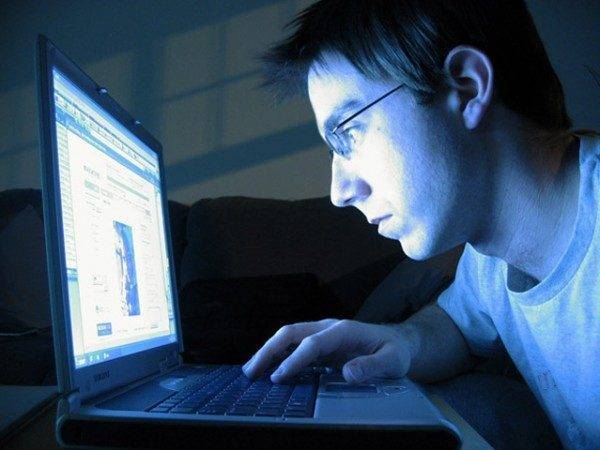 Confirmado pela Ciência: Facebook faz mal para as pessoas