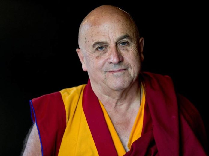 O monge considerado o homem mais feliz do mundo